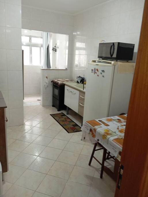 Seu Lar Em Asturias Apartment Guaruja Bagian luar foto